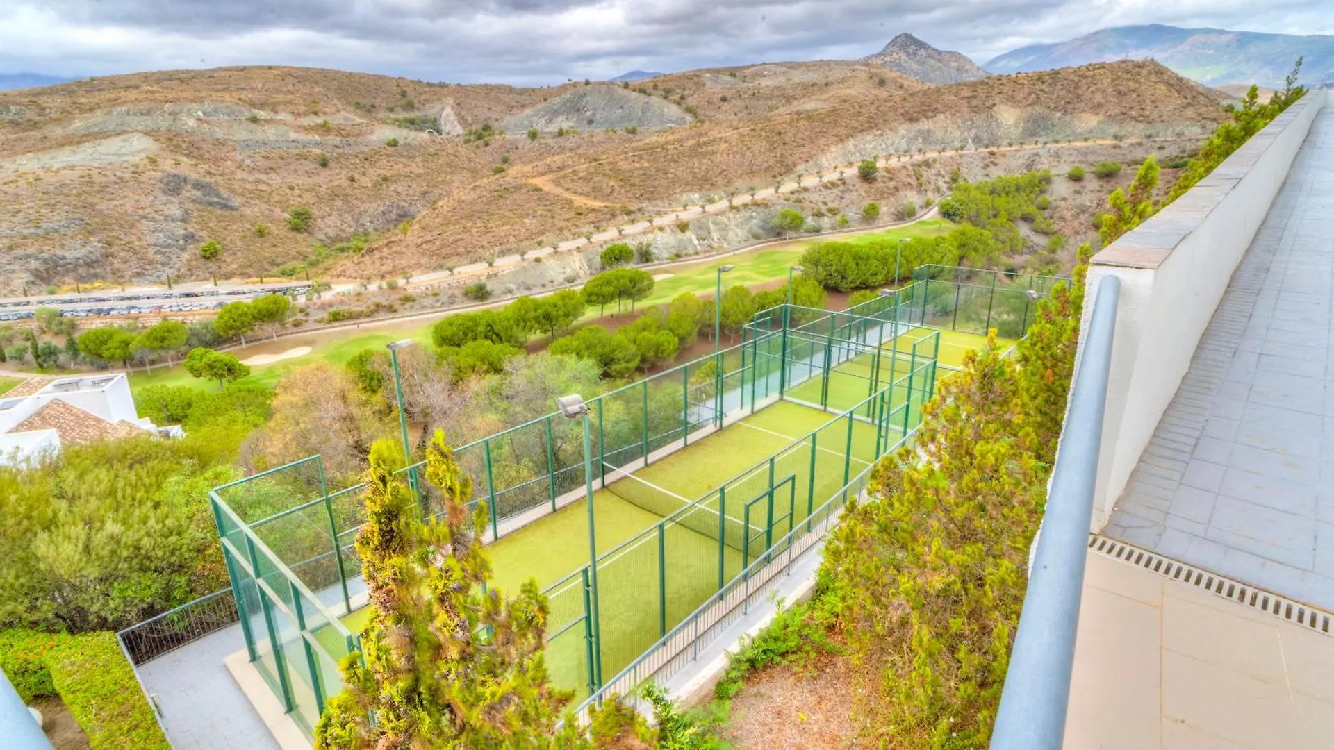 Apartment Serendipity Flat- Stunning Views And Serene Interior Estepona Spain