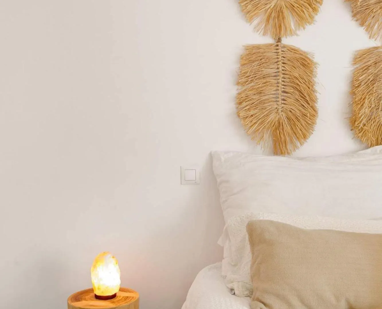 Serendipity Flat- Stunning Views And Serene Interior Estepona Spain
